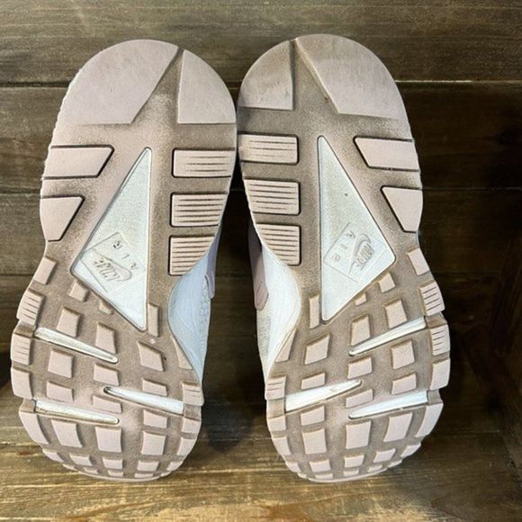 Womens Nike Air Huarache Run Premium Particle Rose Athletic‎ Shoes Sneakers 8 M - Picture 5 of 6